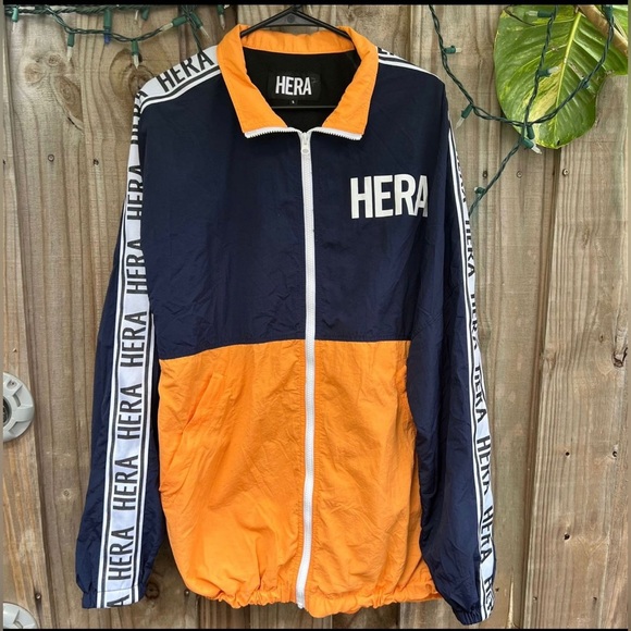 Hera London Oversized Retro Jacket - Picture 3 of 11